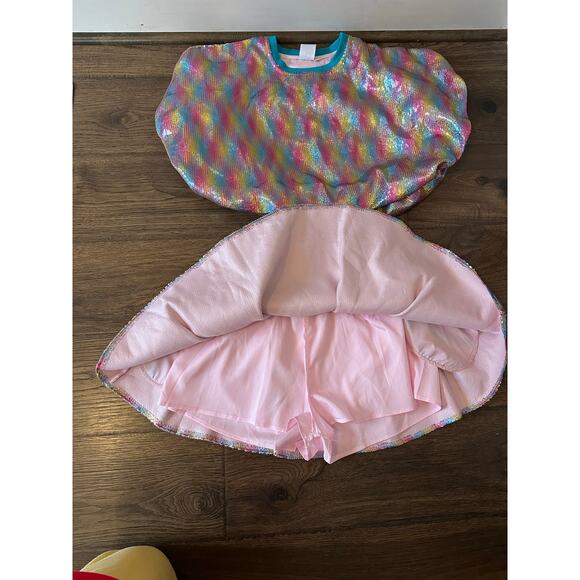 EUC Queen of Sparkles Teal Rainbow Sequin Bubble Top + Skort SET Sz Medium - Picture 4 of 12